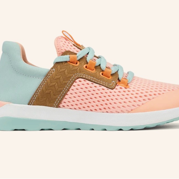 Women’s Olukai Wailuku Athletic Trainers - Picture 2 of 8